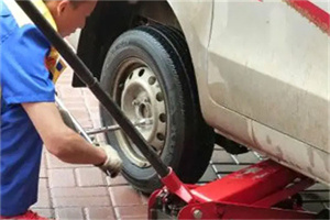 蚌山区附近拖车24小时服务热线电话