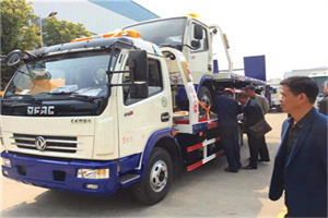 蚌山区汽车道路救援拖车价格